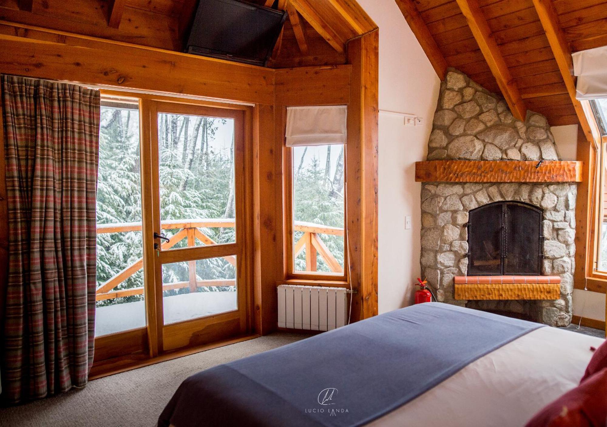 El Bosque By Dot Tradition Villa La Angostura Room photo